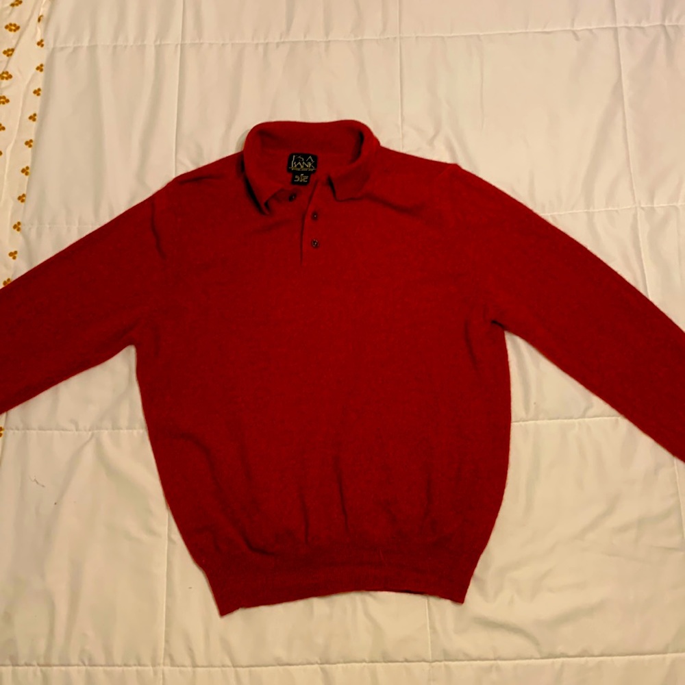 Jos A. Banks red 100% cashmere sweater size medium